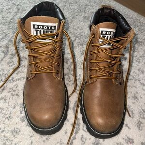 Roots Women’s Tuff Boots